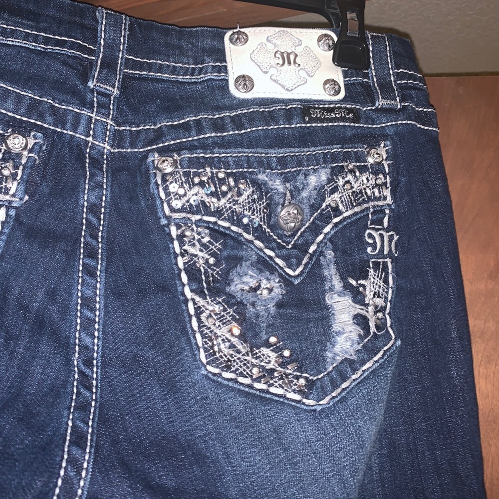 Buckle miss me jeans